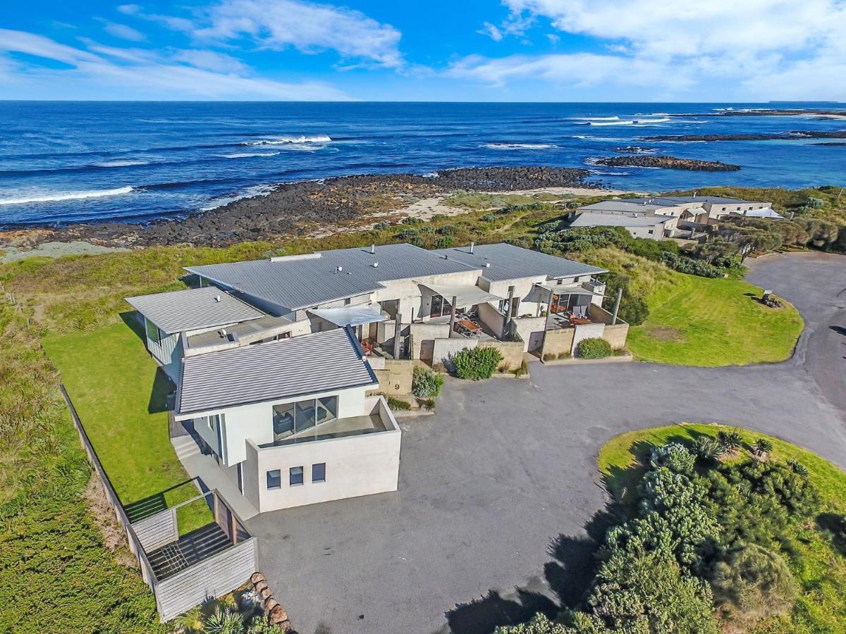 Hearns Beachside Villa 2 Порт-Фейри Экстерьер фото