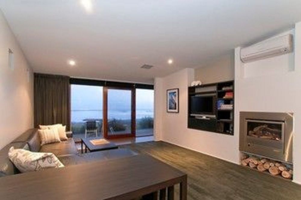 Hearns Beachside Villa 2 Порт-Фейри Экстерьер фото