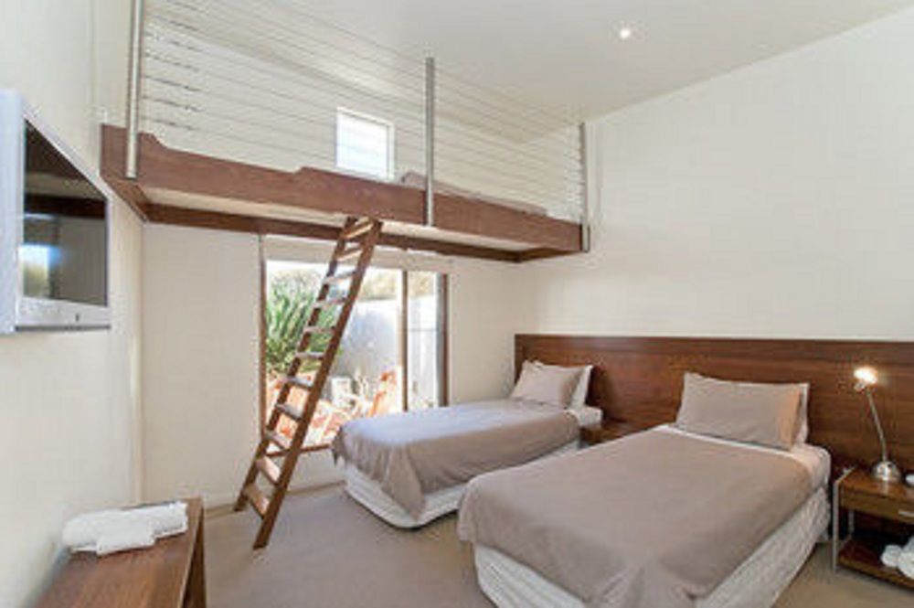 Hearns Beachside Villa 2 Порт-Фейри Экстерьер фото